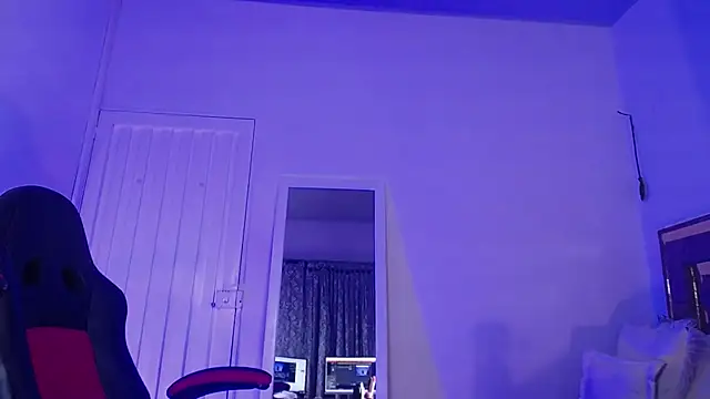 alejandrafitt online show from 11/20/25, 03:28