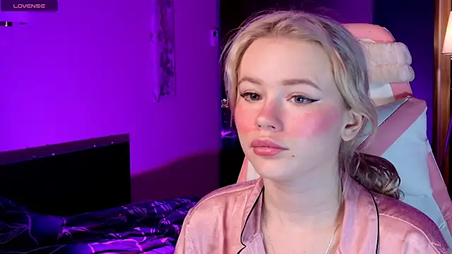 LexieLoree online show from 03/10/25, 04:17