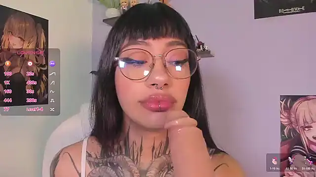 Akari1 Mischief online show from 12/21/25, 03:13