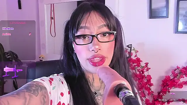 Akari1 Mischief online show from 04/17/26, 04:04