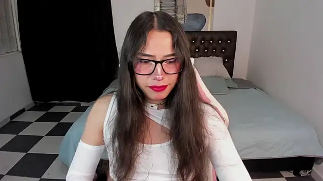 Snapshot of paula_kawaiifu_ chatting on 12/07/24, 05:20 paula kawaiifu online show from 12/07/24, 05:20