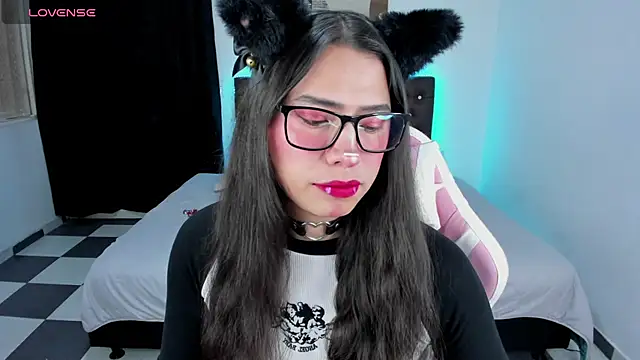 Snapshot of paula_kawaiifu_ chatting on 02/09/25, 02:29 paula kawaiifu online show from 02/09/25, 02:29