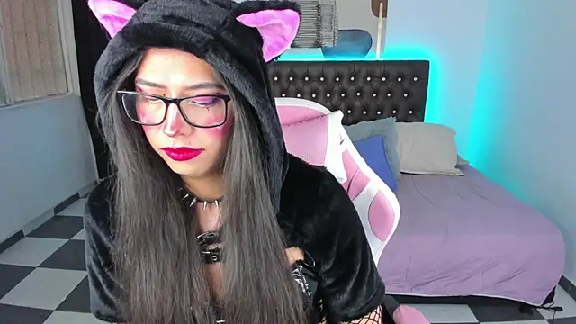 Snapshot of paula_kawaiifu_ chatting on 02/26/25, 05:17 paula kawaiifu online show from 02/26/25, 05:17