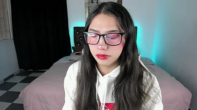Snapshot of paula_kawaiifu_ chatting on 03/20/25, 01:59 paula kawaiifu online show from 03/20/25, 01:59
