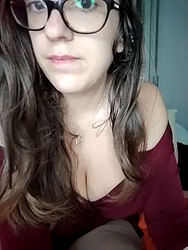 Snapshot of Miachan_LaGattinaVogliosa chatting on 09/26/25, 01:04 Miachan LaGattinaVogliosa online show from 09/26/25, 01:04