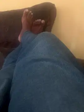 Snapshot of DManL chatting on 12/02/25, 06:52 DManL online show from 12/02/25, 06:52