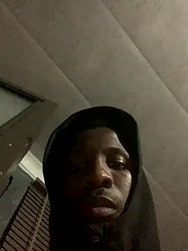 Snapshot of DManL chatting on 12/03/25, 10:30 DManL online show from 12/03/25, 10:30