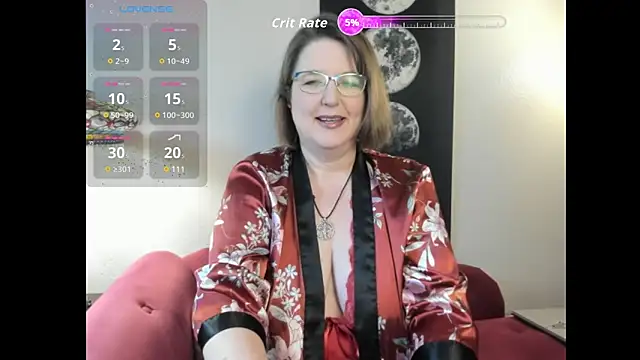Snapshot of Madam_Verity chatting on 11/27/25, 06:10 Madam Verity online show from 11/27/25, 06:10
