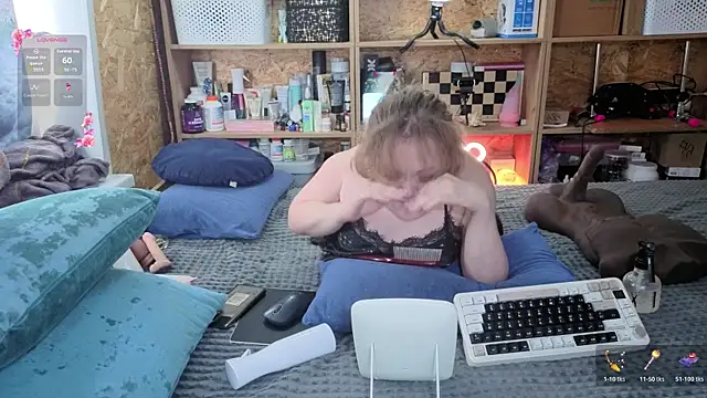 MiniNatalie online show from 03/05/26, 07:04