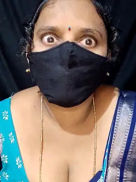 vintage-vibs online show from 09/18/25, 06:21