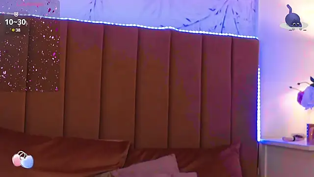 PinkySparks online show from 03/19/25, 12:37