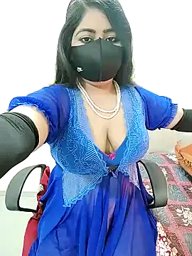 Snapshot of SHUBHI880 chatting on 01/07/25, 07:28 SHUBHI880 online show from 01/07/25, 07:28