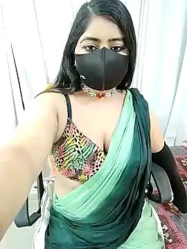 Snapshot of SHUBHI880 chatting on 01/18/25, 09:02 SHUBHI880 online show from 01/18/25, 09:02