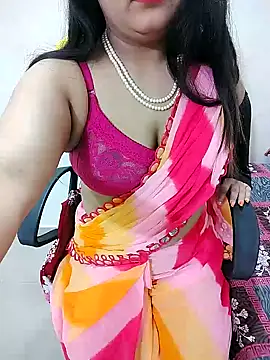 Snapshot of SHUBHI880 chatting on 01/31/25, 05:10 SHUBHI880 online show from 01/31/25, 05:10