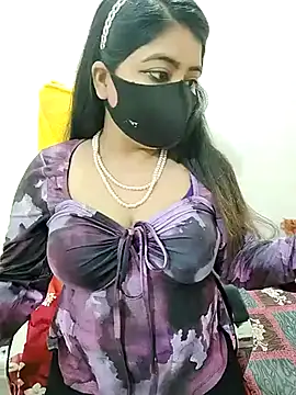 Snapshot of SHUBHI880 chatting on 02/27/25, 06:42 SHUBHI880 online show from 02/27/25, 06:42