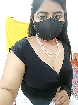 Snapshot of SHUBHI880 chatting on 03/05/25, 07:49 SHUBHI880 online show from 03/05/25, 07:49