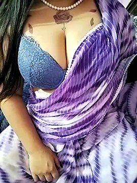 Snapshot of SHUBHI880 chatting on 03/07/26, 05:54 SHUBHI880 online show from 03/07/26, 05:54