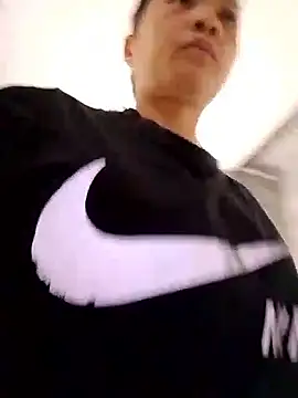 Aninyin22 online show from 02/28/26, 01:06