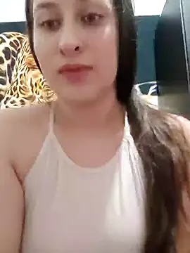 dulccemaria24 online show from 01/25/25, 06:13