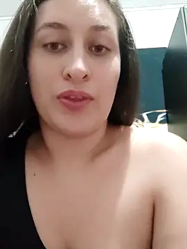 dulccemaria24 online show from 02/18/25, 03:21