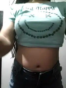 Snapshot of dulccemaria24 chatting on 05/09/26, 12:27 dulccemaria24 online show from 05/09/26, 12:27