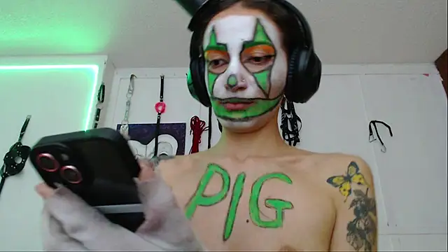 Eloise-brown online show from 02/01/25, 06:21