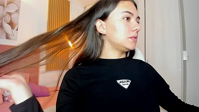 mia nevaeh online show from 01/11/25, 11:46