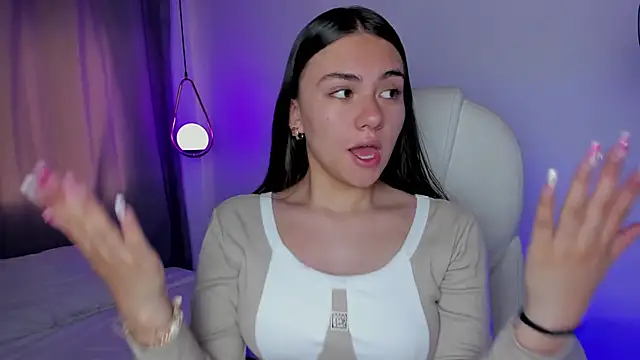 Snapshot of mia_nevaeh chatting on 02/07/26, 08:23 mia nevaeh online show from 02/07/26, 08:23