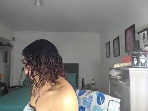 Snapshot of Corina_hot chatting on 12/06/24, 04:36 Corina hot online show from 12/06/24, 04:36