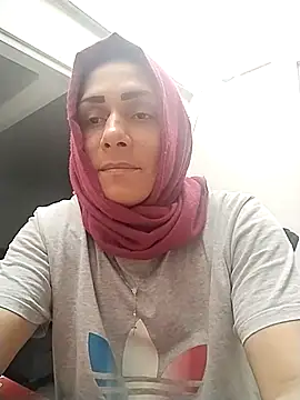 Snapshot of Corina_hot chatting on 12/20/24, 08:01 Corina hot online show from 12/20/24, 08:01