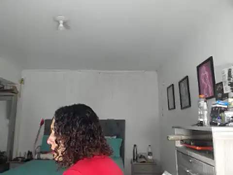 Snapshot of Corina_hot chatting on 01/03/25, 10:29 Corina hot online show from 01/03/25, 10:29