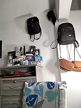 Snapshot of Corina_hot chatting on 01/09/25, 12:14 Corina hot online show from 01/09/25, 12:14