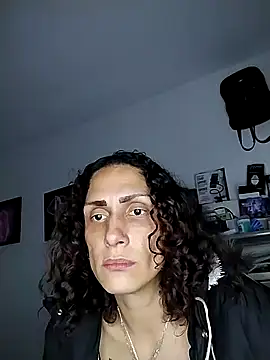 Snapshot of Corina_hot chatting on 01/09/25, 03:15 Corina hot online show from 01/09/25, 03:15