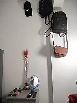 Snapshot of Corina_hot chatting on 03/09/25, 01:35 Corina hot online show from 03/09/25, 01:35