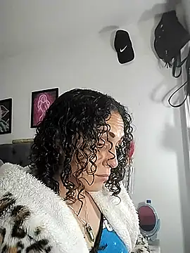 Snapshot of Corina_hot chatting on 03/20/25, 02:51 Corina hot online show from 03/20/25, 02:51