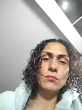 Snapshot of Corina_hot chatting on 03/20/25, 09:13 Corina hot online show from 03/20/25, 09:13