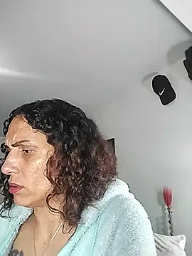 Snapshot of Corina_hot chatting on 03/21/25, 08:08 Corina hot online show from 03/21/25, 08:08