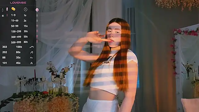 Freckle Diyana online show from 02/25/25, 11:08