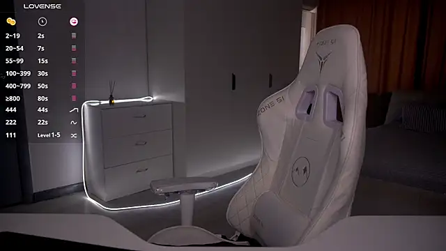 Evelinka online show from 04/05/26, 12:57