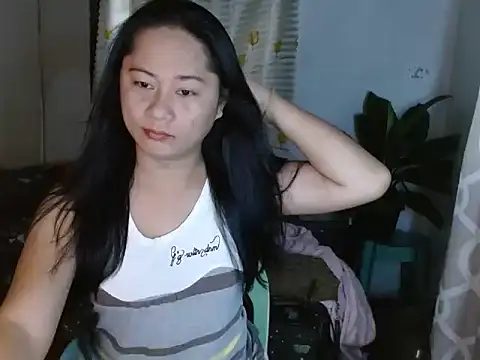 Sweet amberxyz18 online show from 04/21/26, 08:20