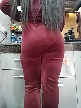 Snapshot of Manpreet_kaur21 chatting on 12/08/24, 06:01 Manpreet kaur21 online show from 12/08/24, 06:01