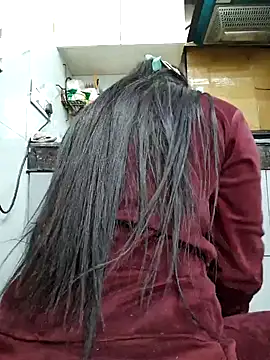 Snapshot of Manpreet_kaur21 chatting on 12/13/24, 03:21 Manpreet kaur21 online show from 12/13/24, 03:21