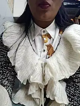 Snapshot of Manpreet_kaur21 chatting on 01/01/25, 08:45 Manpreet kaur21 online show from 01/01/25, 08:45