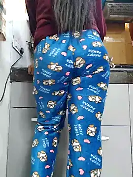 Snapshot of Manpreet_kaur21 chatting on 01/11/25, 07:06 Manpreet kaur21 online show from 01/11/25, 07:06