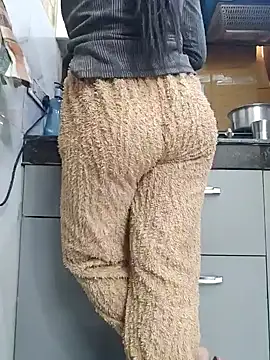 Snapshot of Manpreet_kaur21 chatting on 01/13/25, 07:32 Manpreet kaur21 online show from 01/13/25, 07:32