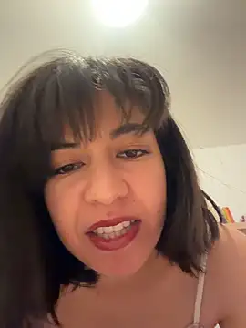BitchyBratxxx online show from 04/13/26, 12:32