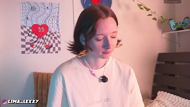 LimaLexxx online show from 04/24/26, 02:36