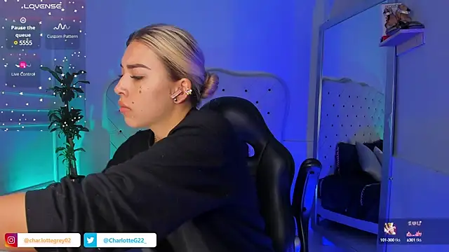 charlotte  grey online show from 03/13/25, 11:30