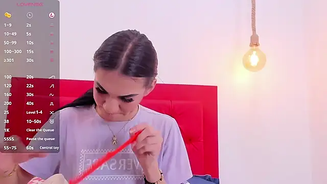 Snapshot of Mia_thompson_19 chatting on 01/10/25, 08:26 Mia thompson 19 online show from 01/10/25, 08:26