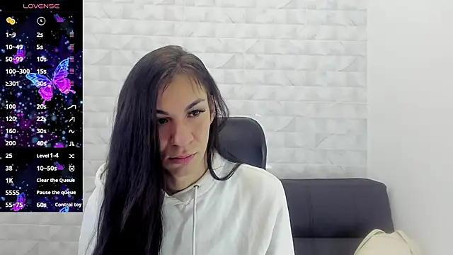 Snapshot of Mia_thompson_19 chatting on 02/08/25, 07:27 Mia thompson 19 online show from 02/08/25, 07:27